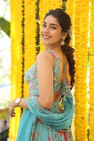 Yukti Thareja Pictures
